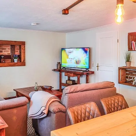 2 Bedroom Awesome In *